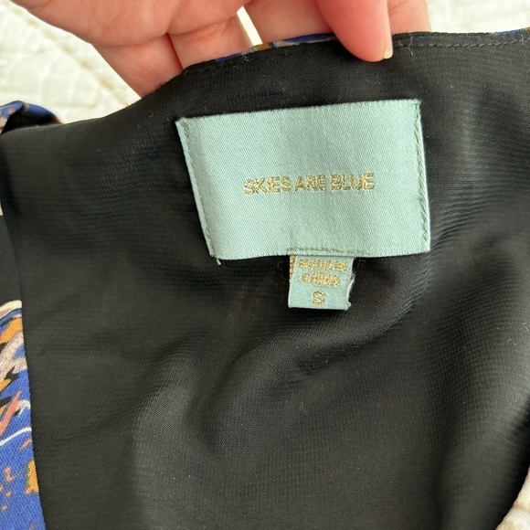 Like-new Skies Are Blue dress - Picture 7 of 9